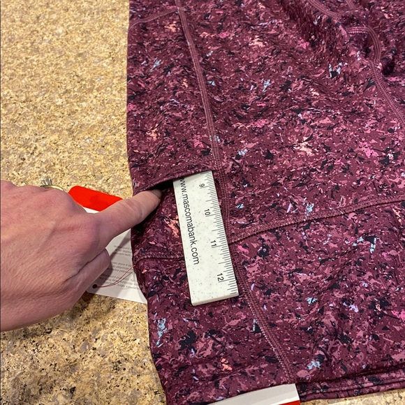 NWT Reebok 7/8 Legging High Rise Medium Grape Wine - Picture 6 of 14